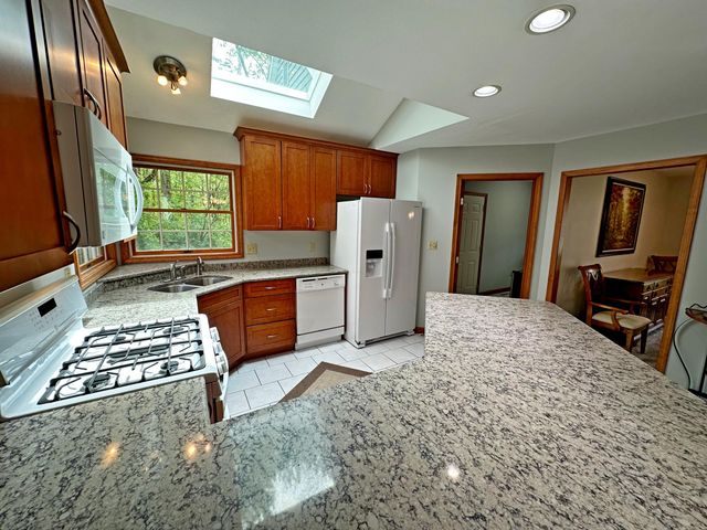 6732 Vienna Avenue, Portage, IN 46368