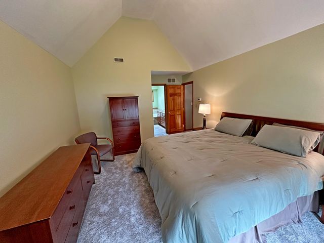 6732 Vienna Avenue, Portage, IN 46368