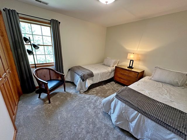 6732 Vienna Avenue, Portage, IN 46368