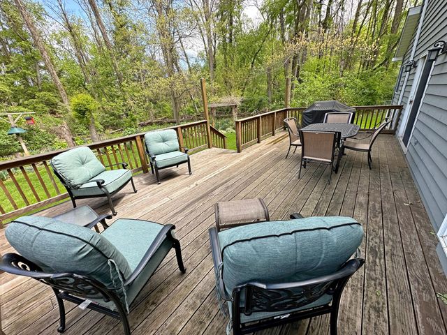 6732 Vienna Avenue, Portage, IN 46368