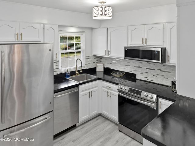 151B Buckingham Drive, Lakewood, NJ 08701