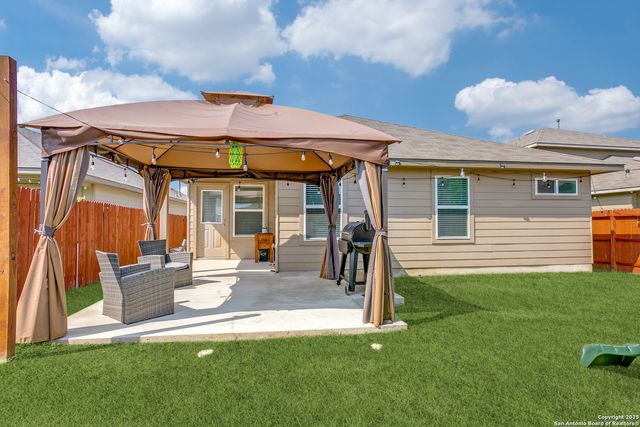 13323 Spike Rush, San Antonio, TX 78254