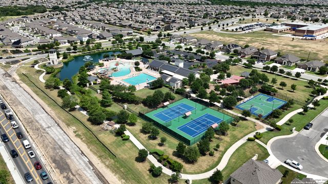 13323 Spike Rush, San Antonio, TX 78254