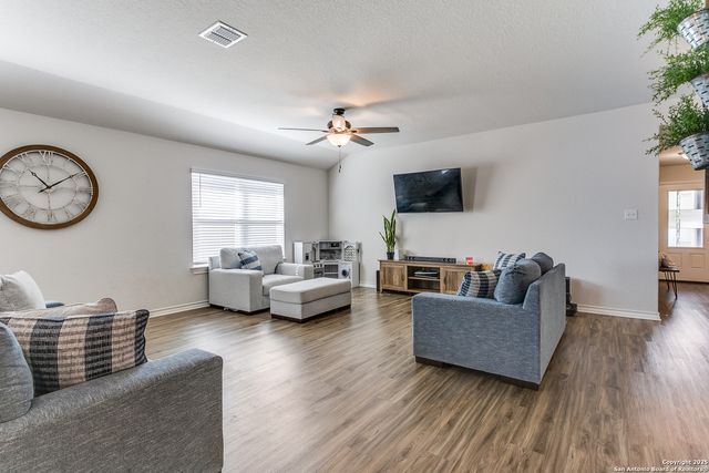 13323 Spike Rush, San Antonio, TX 78254