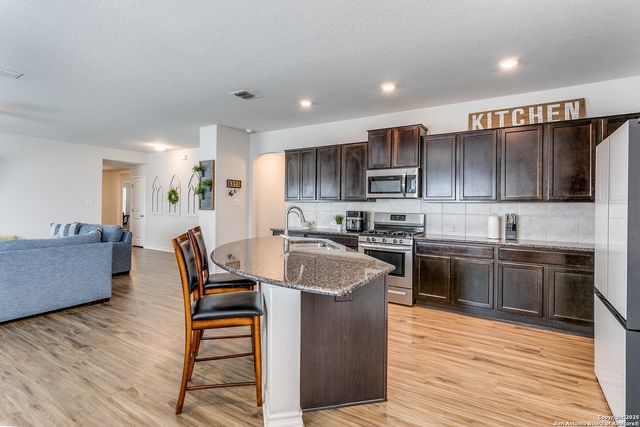 13323 Spike Rush, San Antonio, TX 78254