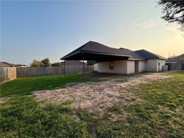 133 Gardenia Circle, Rio Grande City, TX 78582