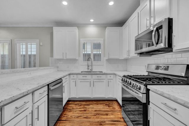 5832 Darling Street 5, Houston, TX 77007