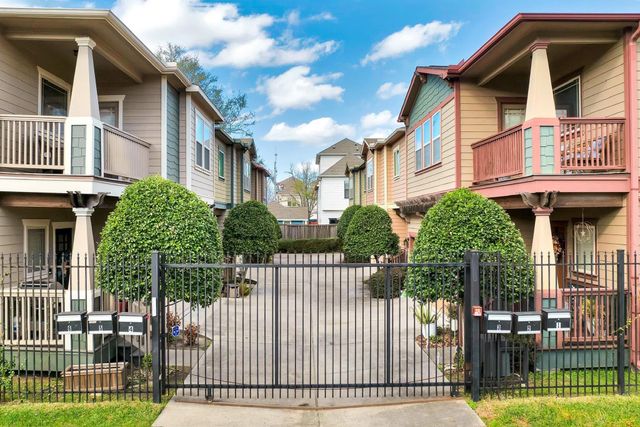 5832 Darling Street 5, Houston, TX 77007