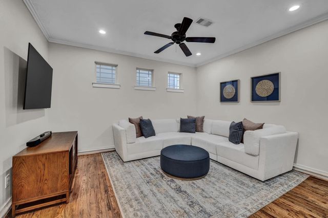 5832 Darling Street 5, Houston, TX 77007