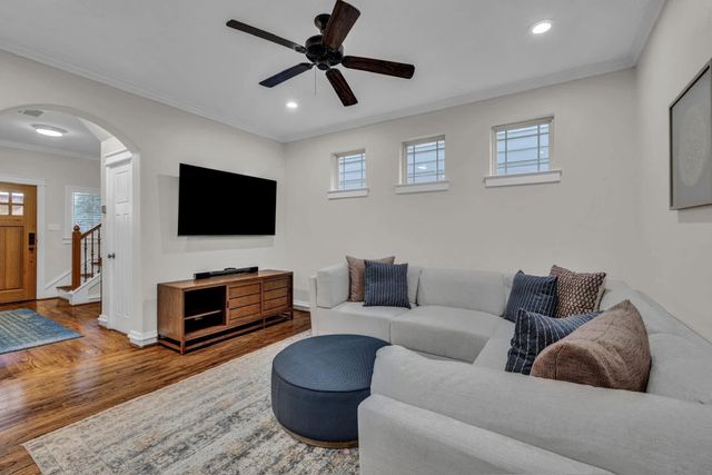 5832 Darling Street 5, Houston, TX 77007