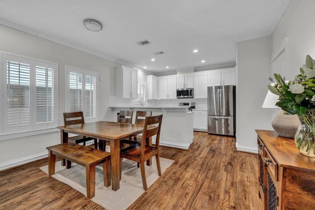 5832 Darling Street 5, Houston, TX 77007