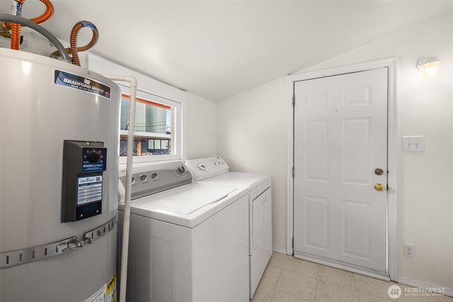 233 W Third Street, Port Angeles, WA 98362