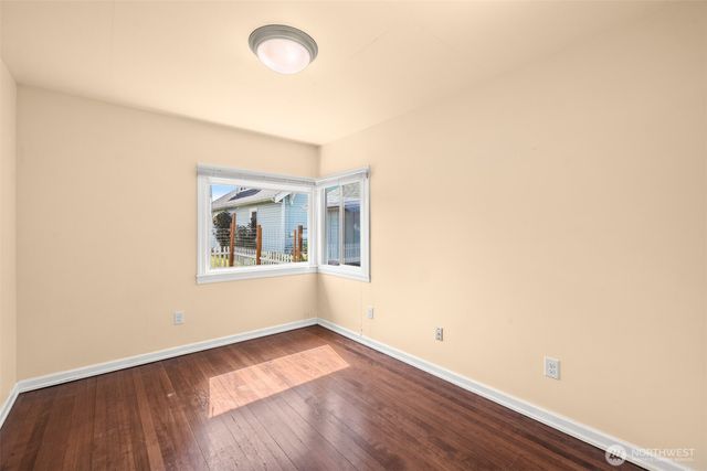 233 W Third Street, Port Angeles, WA 98362