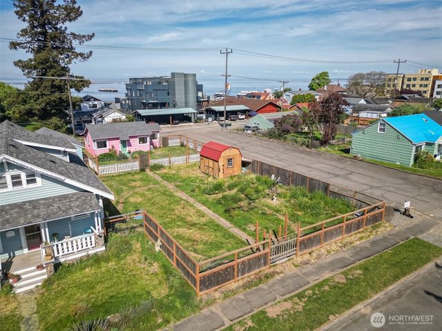 233 W Third Street, Port Angeles, WA 98362
