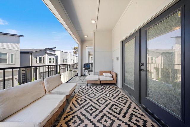 1102 Paul Quinn Street G, Houston, TX 77091