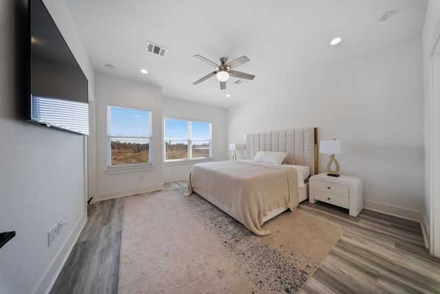 1102 Paul Quinn Street G, Houston, TX 77091