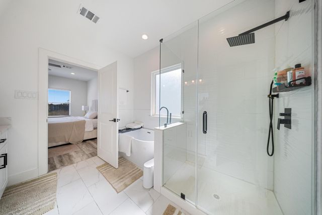 1102 Paul Quinn Street G, Houston, TX 77091