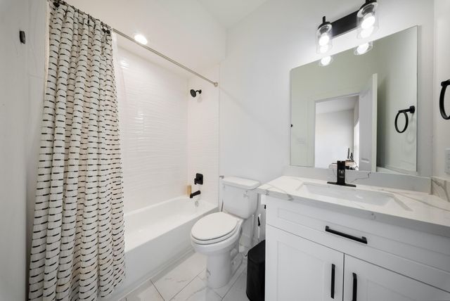 1102 Paul Quinn Street G, Houston, TX 77091