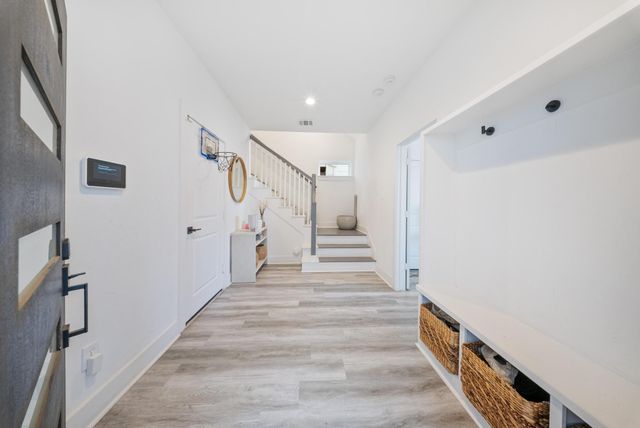 1102 Paul Quinn Street G, Houston, TX 77091