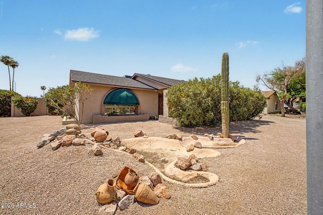 701 W LOS LAGOS VISTA Avenue, Mesa, AZ 85210