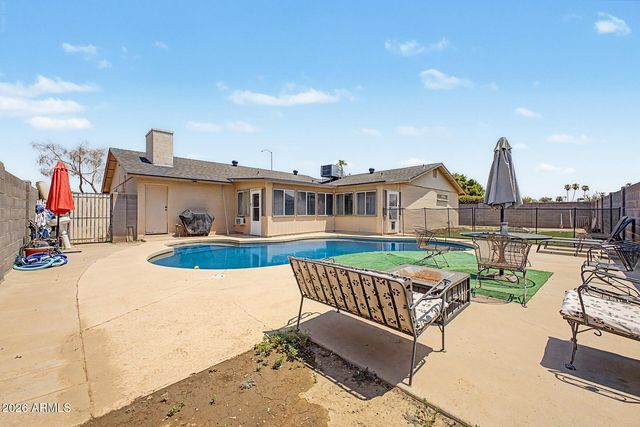 701 W LOS LAGOS VISTA Avenue, Mesa, AZ 85210