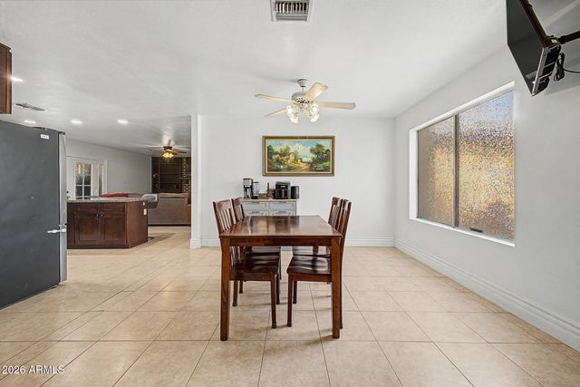 701 W LOS LAGOS VISTA Avenue, Mesa, AZ 85210