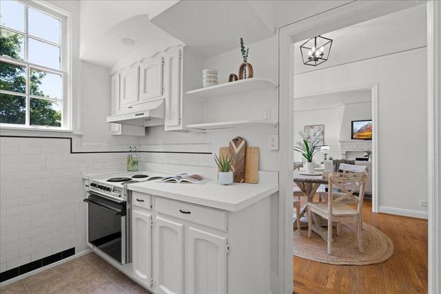 212 Eaton Road 22, San Mateo, CA 94402