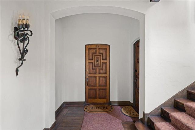 212 Eaton Road 22, San Mateo, CA 94402