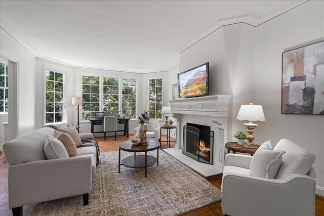 212 Eaton Road 22, San Mateo, CA 94402