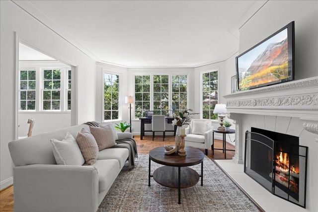 212 Eaton Road 22, San Mateo, CA 94402