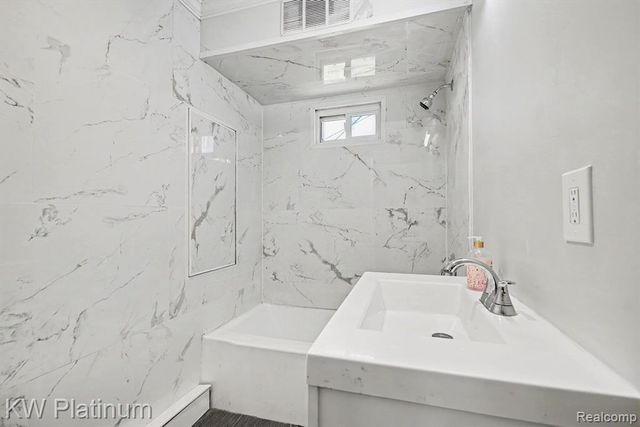 47611 Burton Drive, Shelby Twp, MI 48317