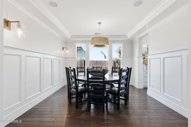 3662 E COMSTOCK Drive, Gilbert, AZ 85296