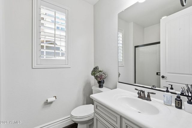 3662 E COMSTOCK Drive, Gilbert, AZ 85296