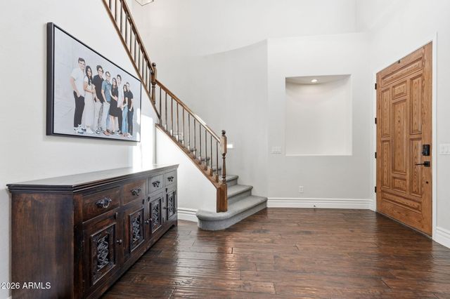 3662 E COMSTOCK Drive, Gilbert, AZ 85296