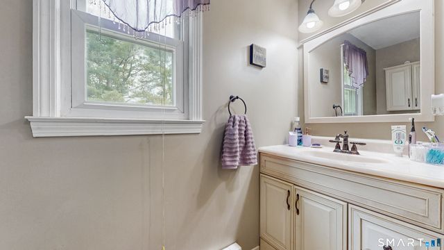 126 Cartpath Drive, Meriden, CT 06450