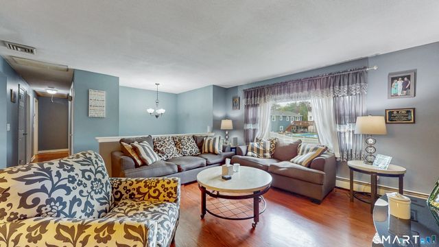 126 Cartpath Drive, Meriden, CT 06450