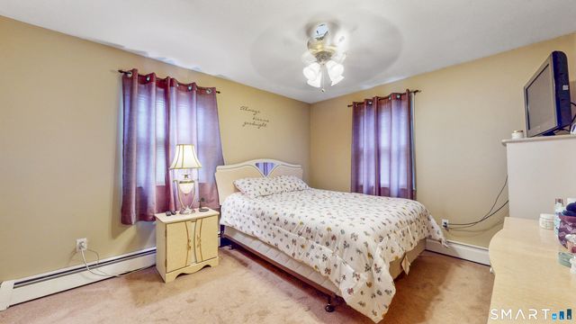 126 Cartpath Drive, Meriden, CT 06450