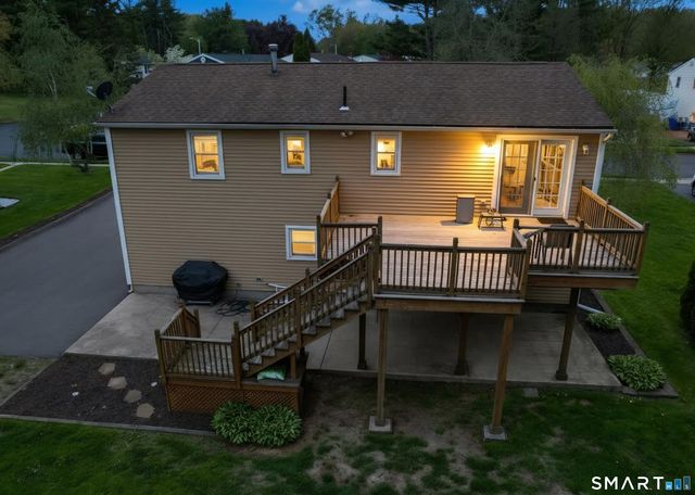 126 Cartpath Drive, Meriden, CT 06450