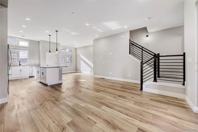 15508 W Washburn Avenue, Lakewood, CO 80228