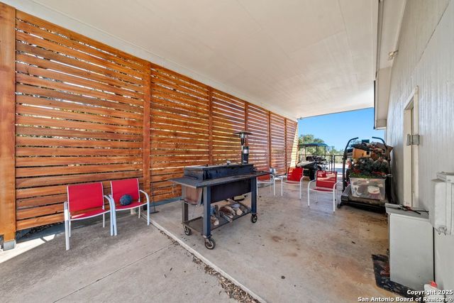 205 Cody, Canyon Lake, TX 78133