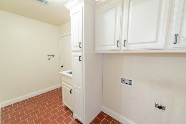 1010 S Williams Ave., Mount Pleasant, TX 75455