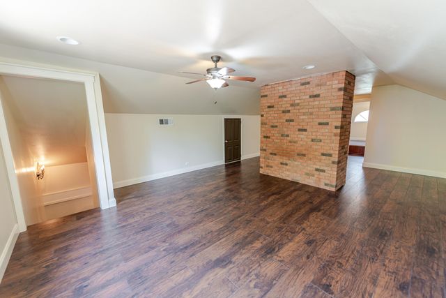 1010 S Williams Ave., Mount Pleasant, TX 75455