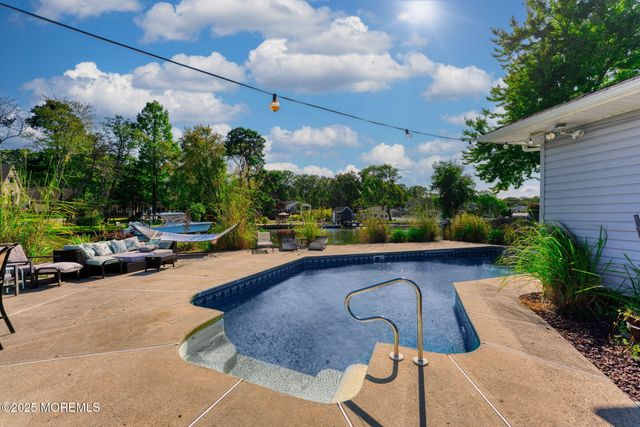 53 Lenape Trail, Brick, NJ 08724
