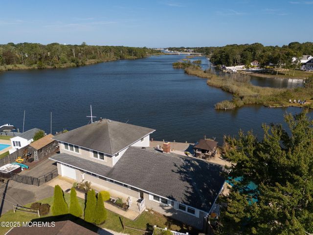 53 Lenape Trail, Brick, NJ 08724