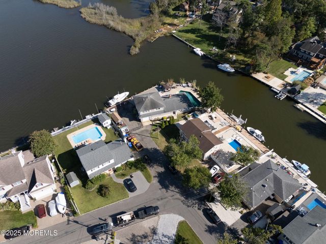53 Lenape Trail, Brick, NJ 08724