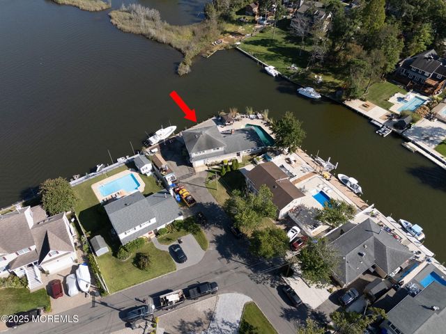 53 Lenape Trail, Brick, NJ 08724