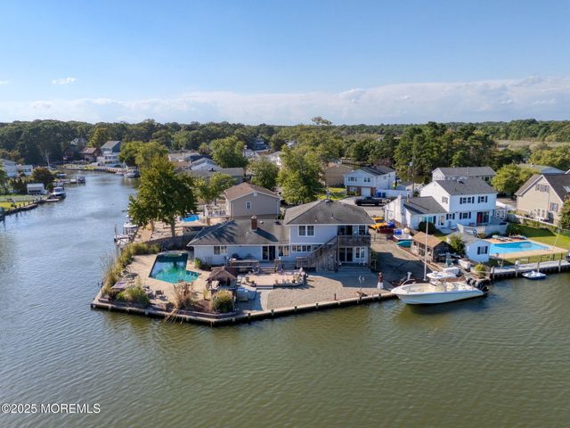 53 Lenape Trail, Brick, NJ 08724