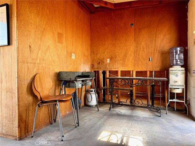 6615 Thunder Road, 29 Palms, CA 92277