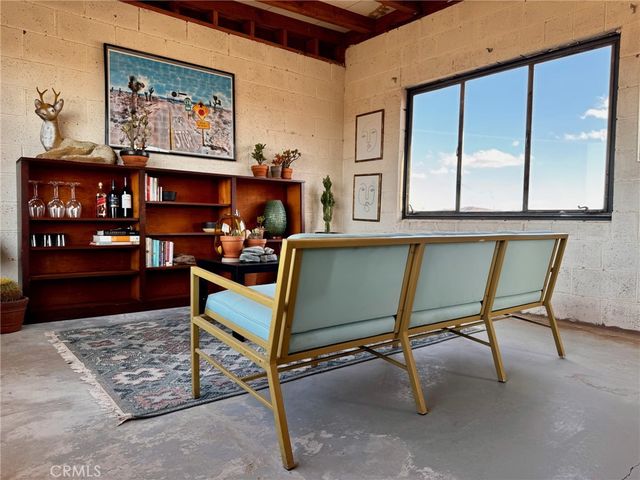 6615 Thunder Road, 29 Palms, CA 92277