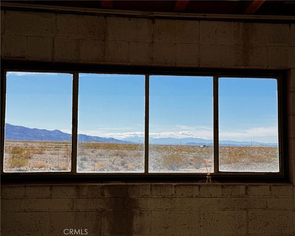 6615 Thunder Road, 29 Palms, CA 92277